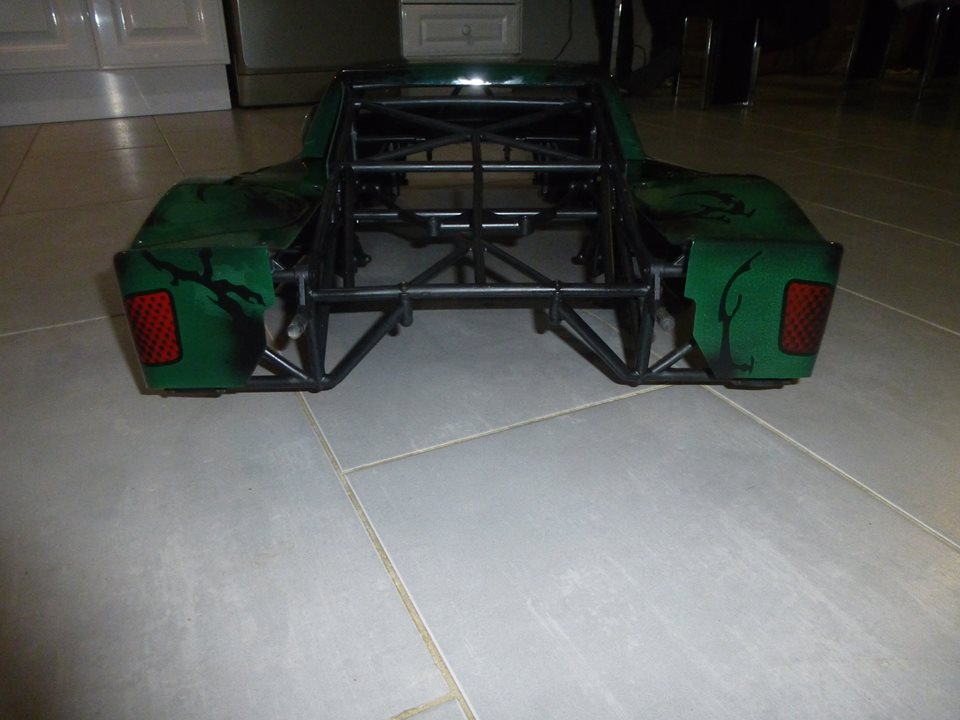 Carro de Losi peinte pour Yoann 21-42dc224